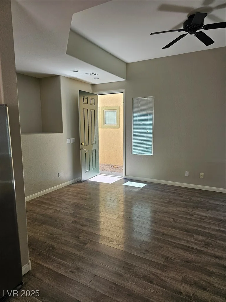 6537 Butterfly Sky, North Las Vegas, NV 89084