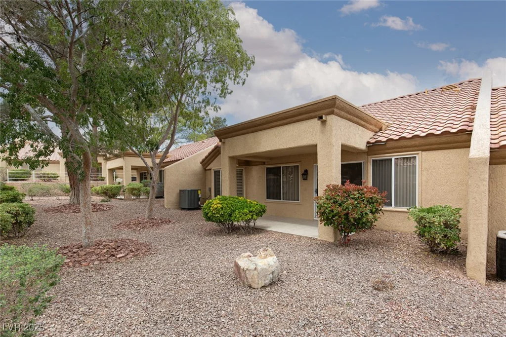 9533 Yucca Blossom, Las Vegas, NV 89134