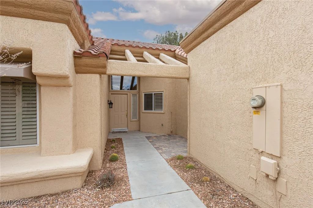 9533 Yucca Blossom, Las Vegas, NV 89134