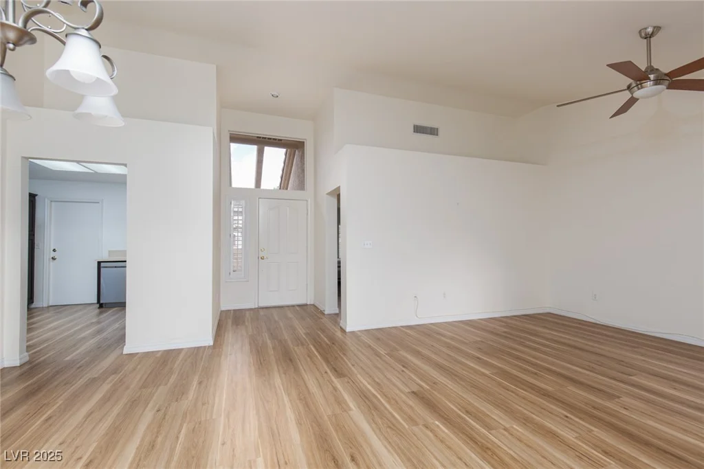 9533 Yucca Blossom, Las Vegas, NV 89134