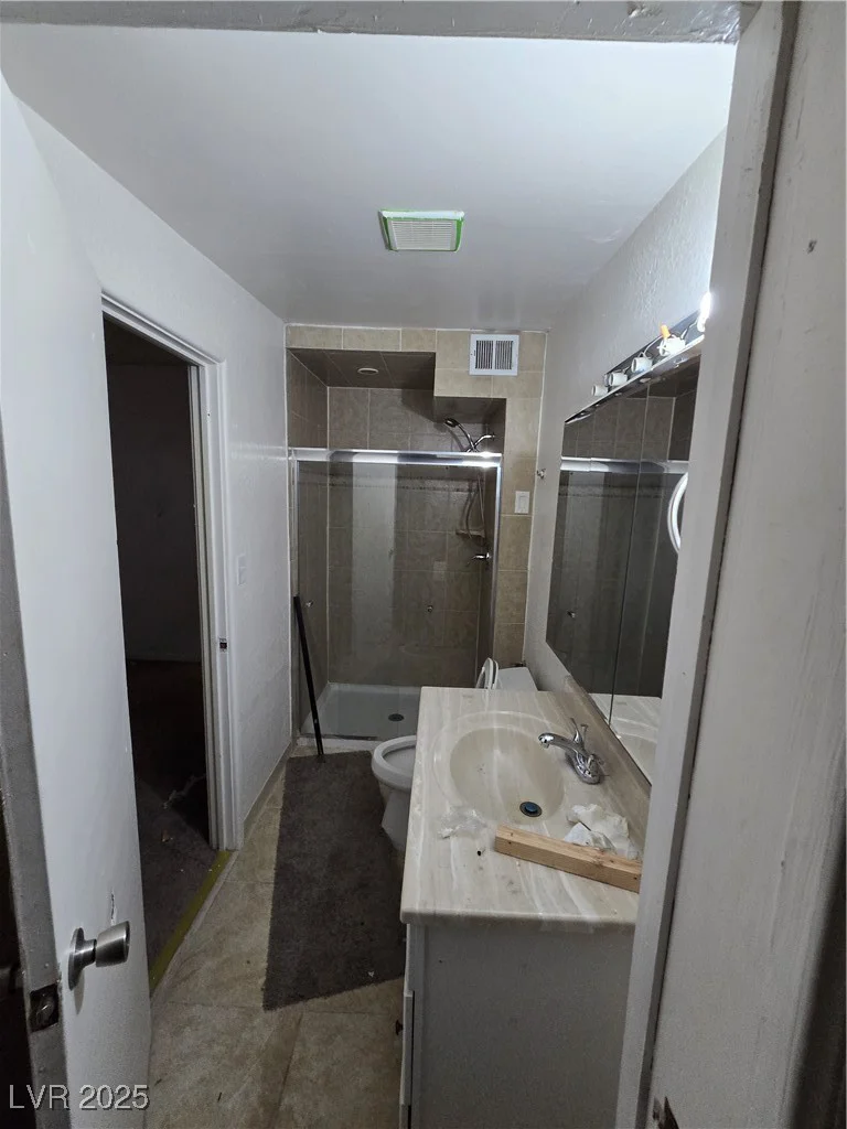 3035 La Canada, Las Vegas, NV 89169