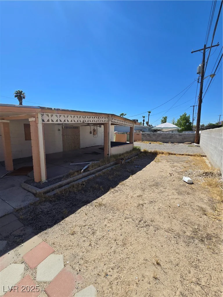 3035 La Canada, Las Vegas, NV 89169