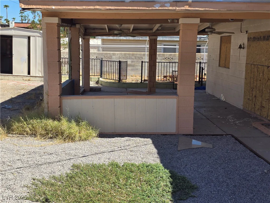 3035 La Canada, Las Vegas, NV 89169