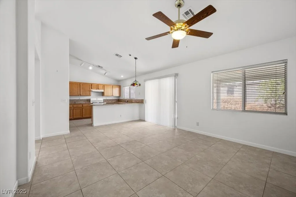 9616 Glengarry, Las Vegas, NV 89129