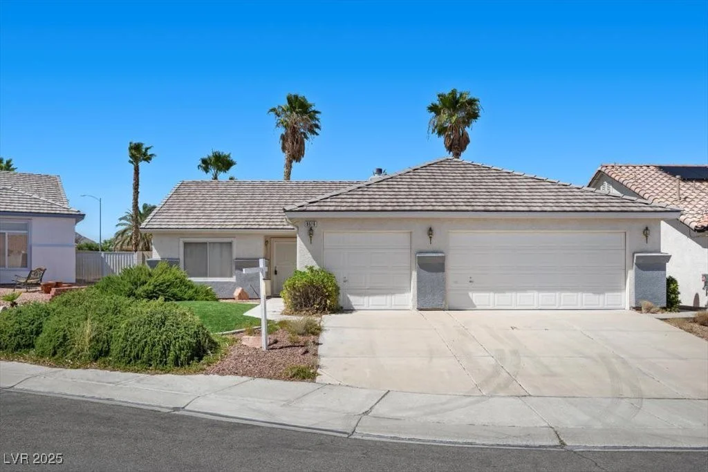 9616 Glengarry, Las Vegas, NV 89129