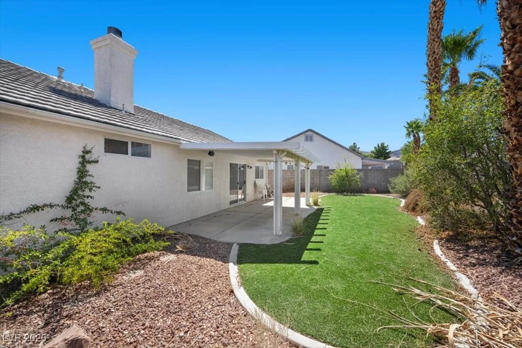 9616 Glengarry, Las Vegas, NV 89129