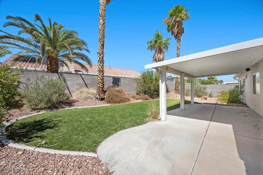 9616 Glengarry, Las Vegas, NV 89129