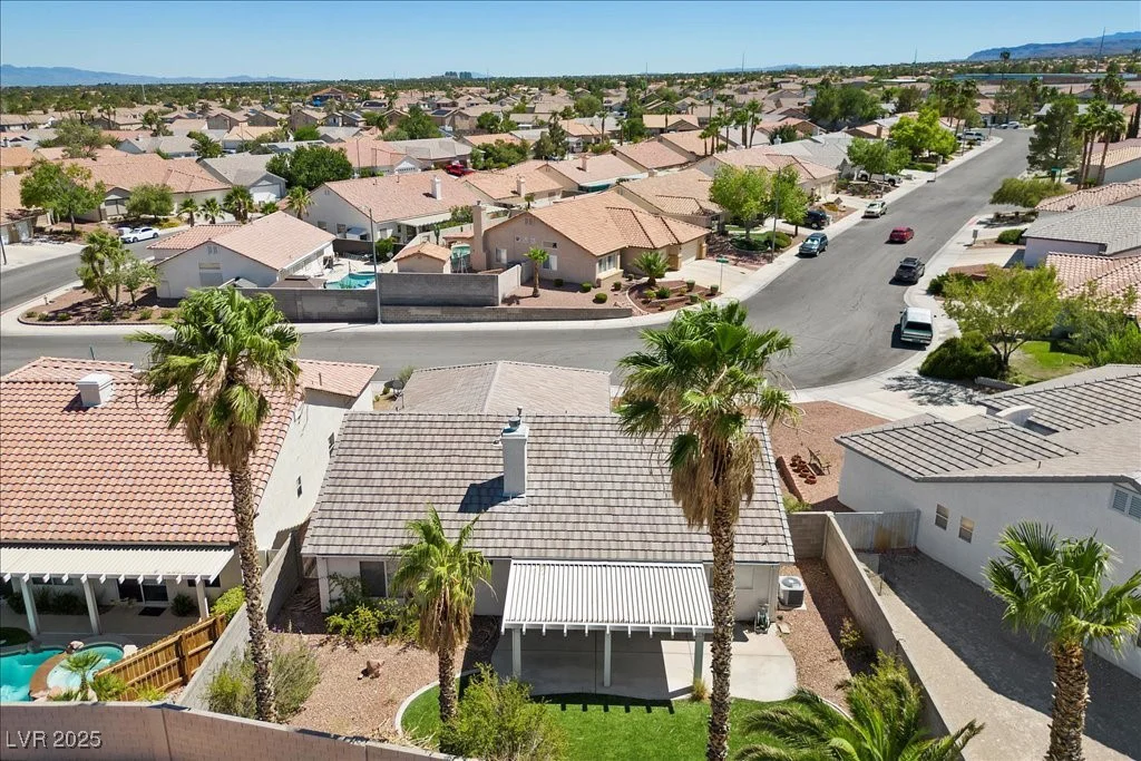 9616 Glengarry, Las Vegas, NV 89129