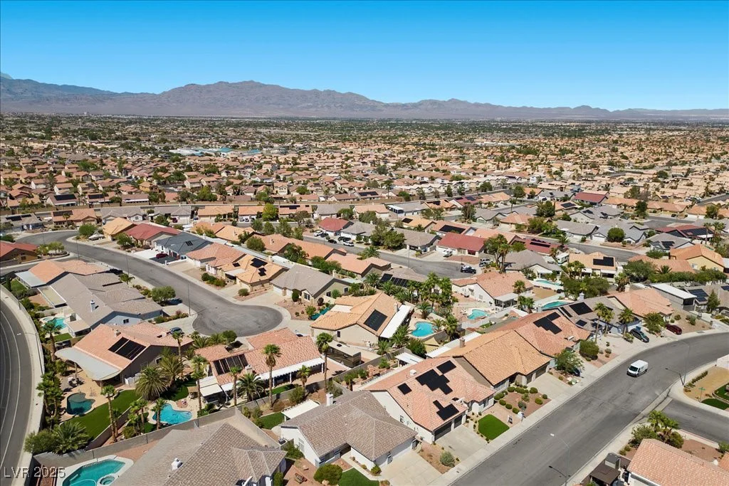 9616 Glengarry, Las Vegas, NV 89129