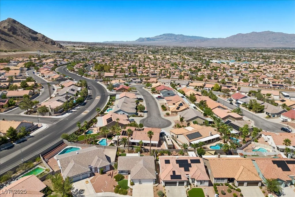 9616 Glengarry, Las Vegas, NV 89129