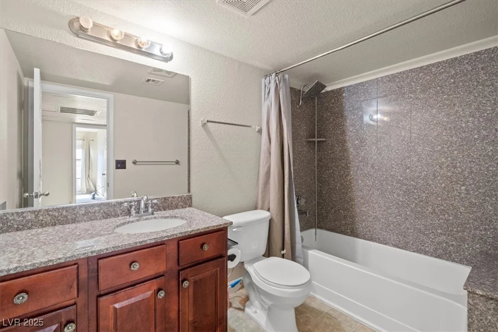 2451 Rainbow, Las Vegas, NV 89108
