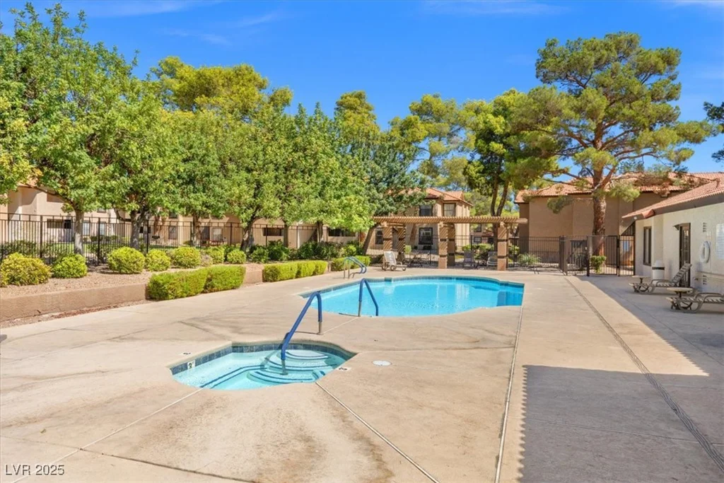 2451 Rainbow, Las Vegas, NV 89108