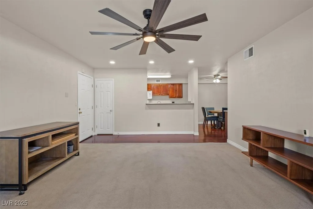 2451 Rainbow, Las Vegas, NV 89108