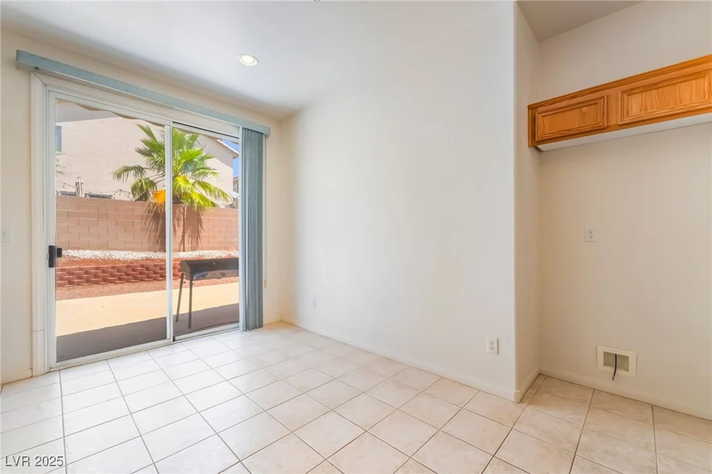 8926 Rochelle, Las Vegas, NV 89147