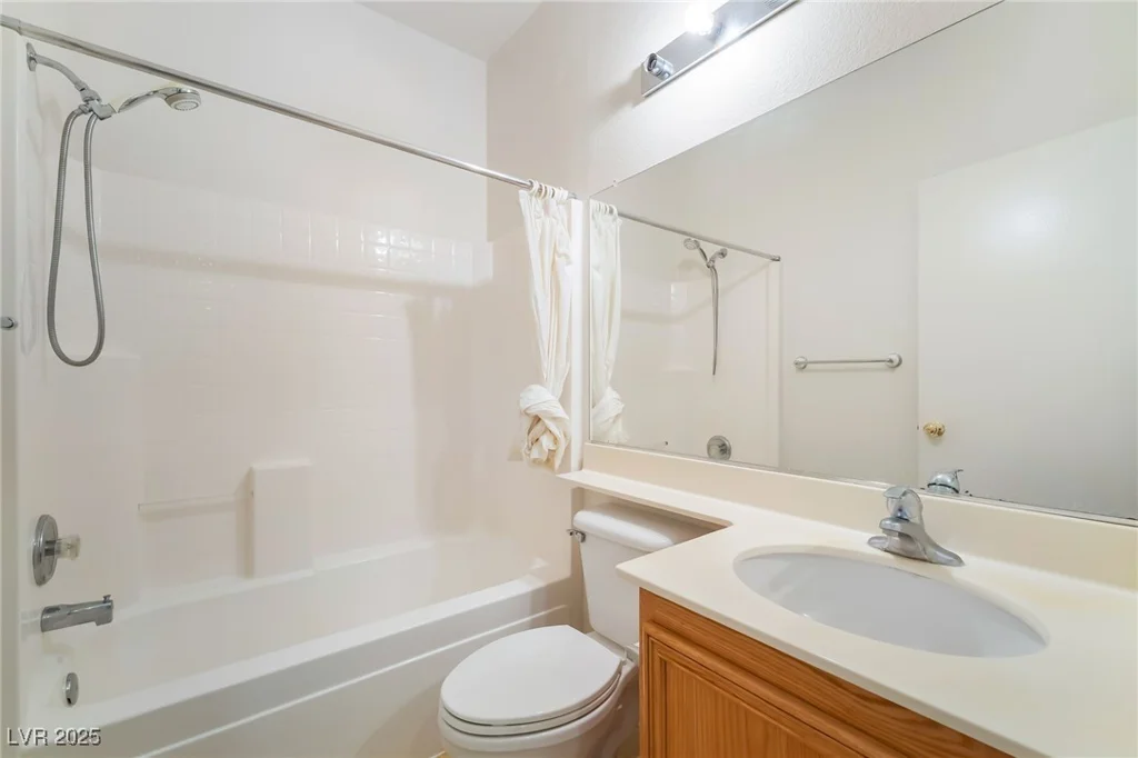 8926 Rochelle, Las Vegas, NV 89147