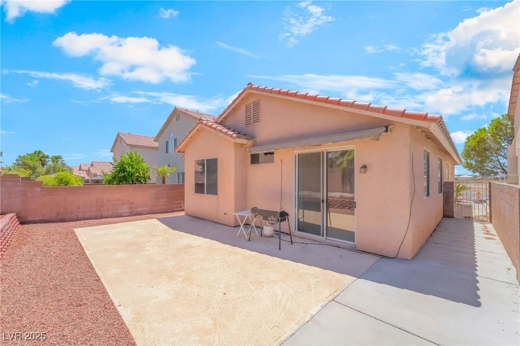 8926 Rochelle, Las Vegas, NV 89147