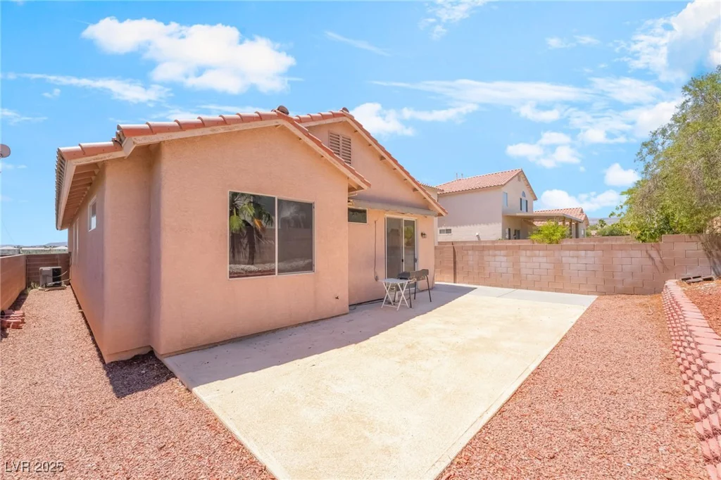 8926 Rochelle, Las Vegas, NV 89147