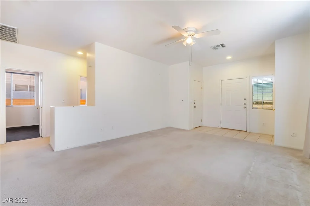 8926 Rochelle, Las Vegas, NV 89147