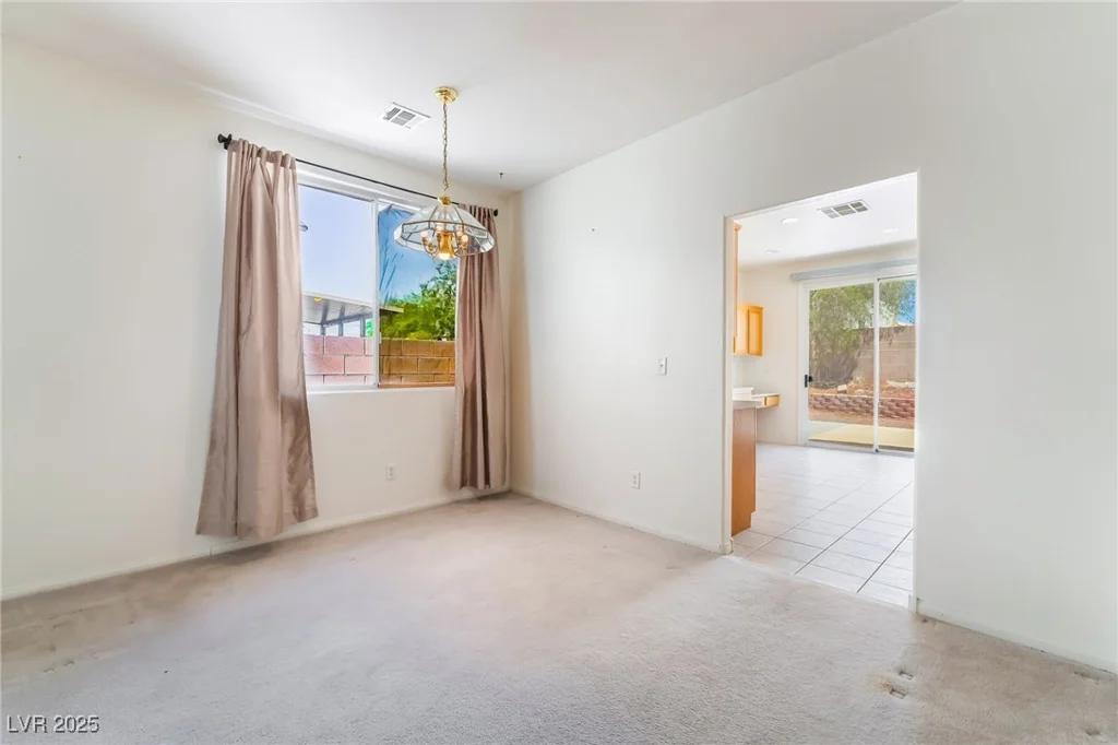 8926 Rochelle, Las Vegas, NV 89147