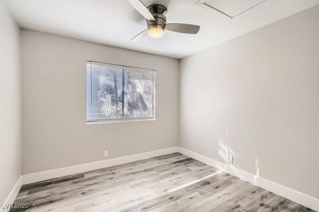 3151 Soaring Gulls, Las Vegas, NV 89128