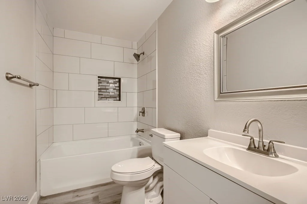 3151 Soaring Gulls, Las Vegas, NV 89128