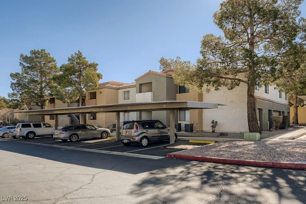 3151 Soaring Gulls, Las Vegas, NV 89128