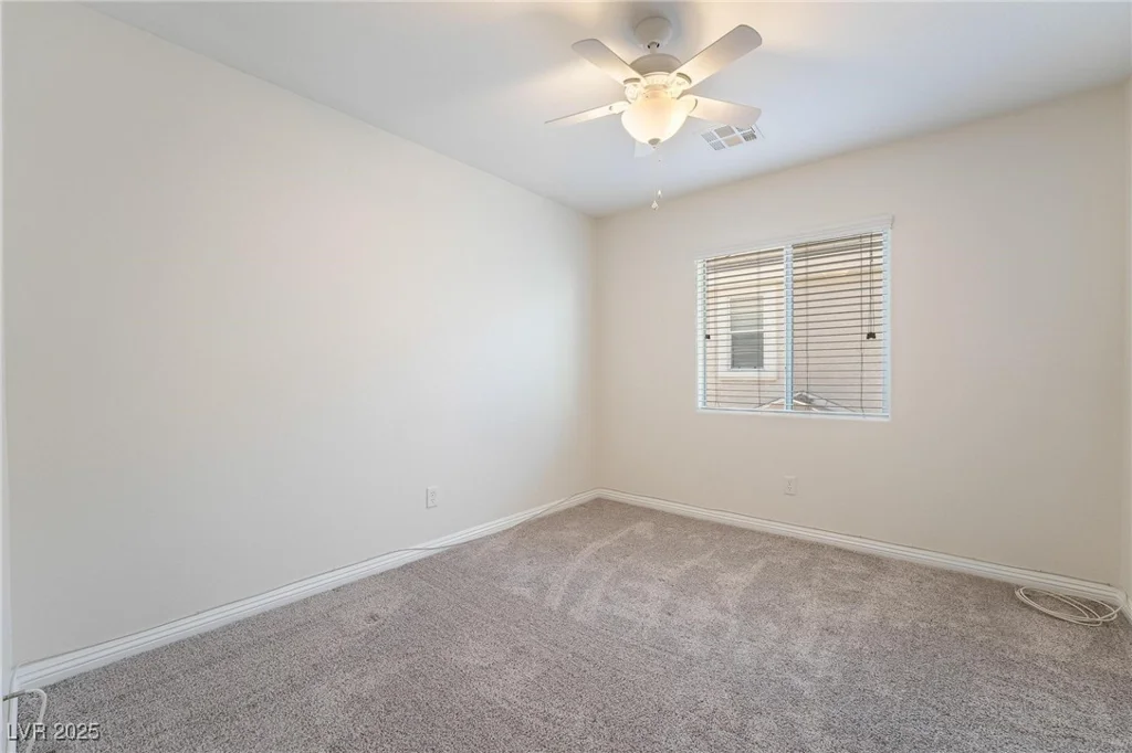 10123 Aspen Rose, Las Vegas, NV 89183