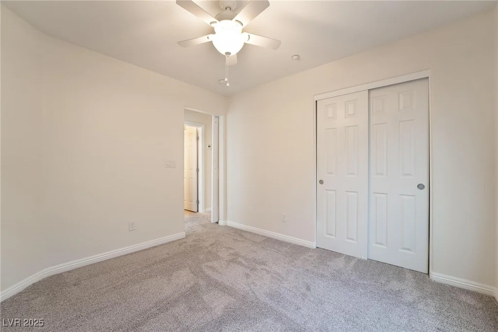 10123 Aspen Rose, Las Vegas, NV 89183