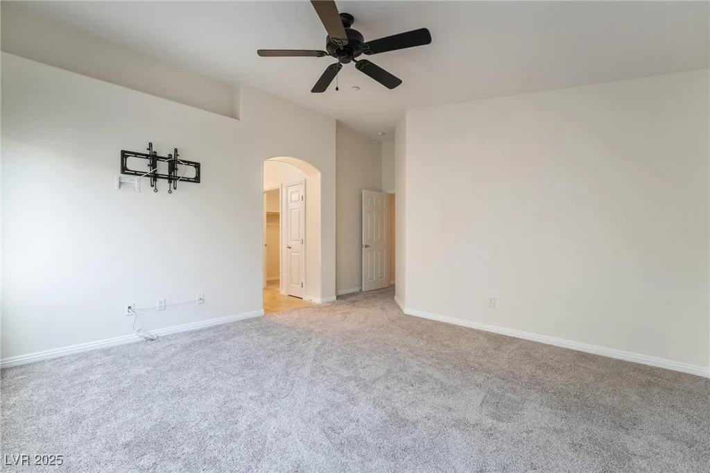 10123 Aspen Rose, Las Vegas, NV 89183