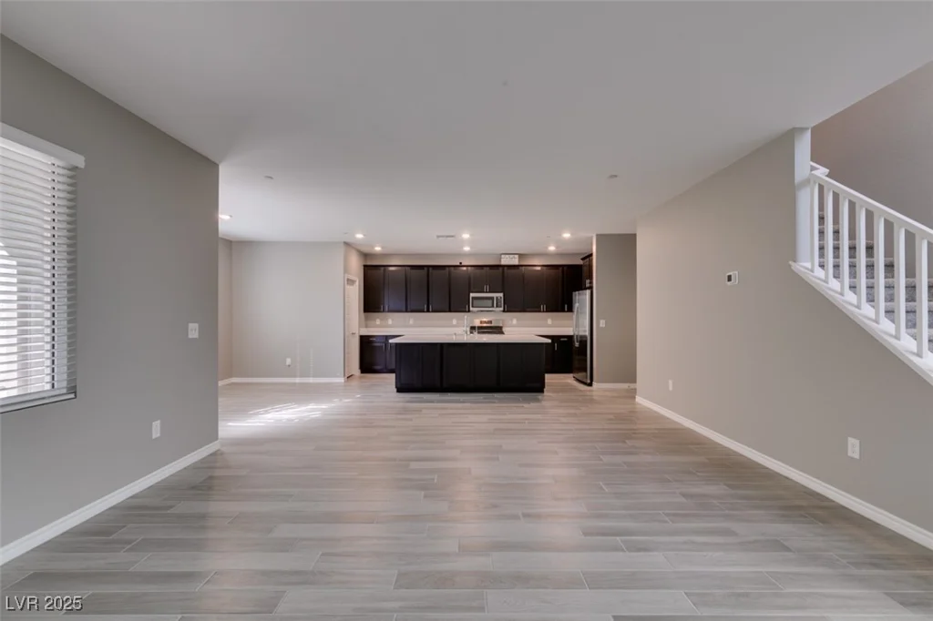 9239 Albus Hills, Las Vegas, NV 89143