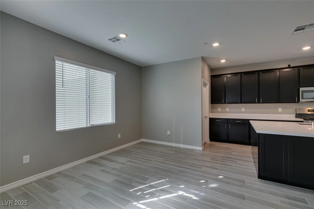 9239 Albus Hills, Las Vegas, NV 89143