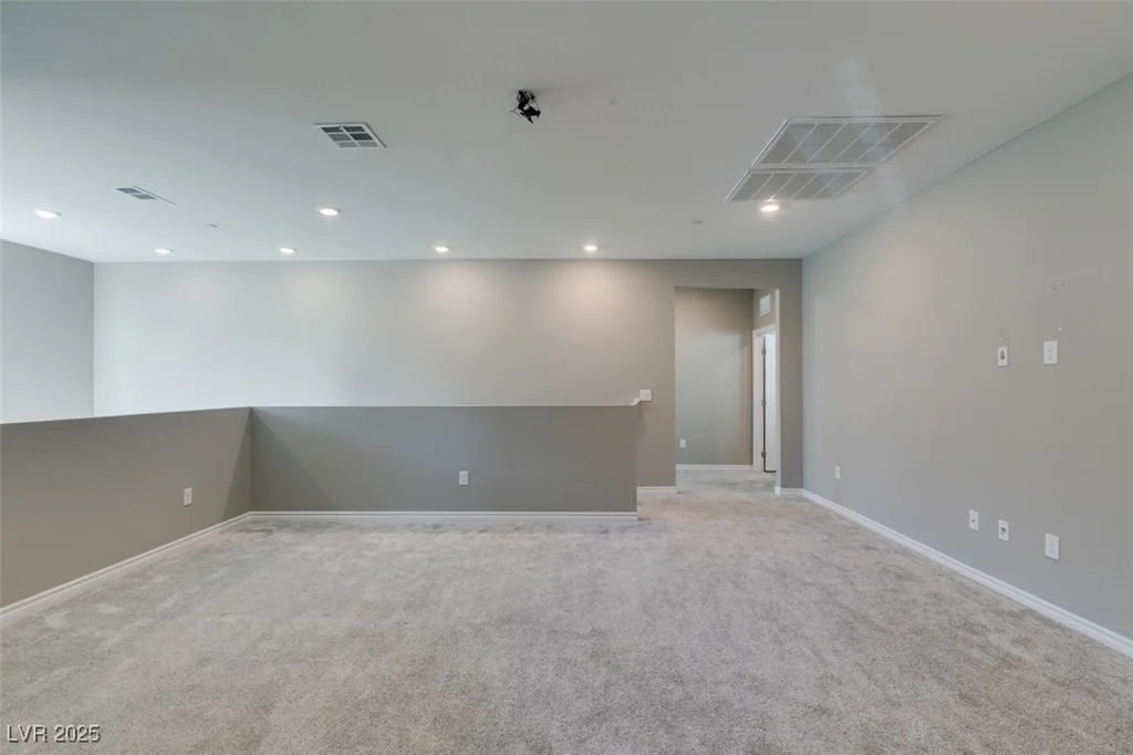 9239 Albus Hills, Las Vegas, NV 89143