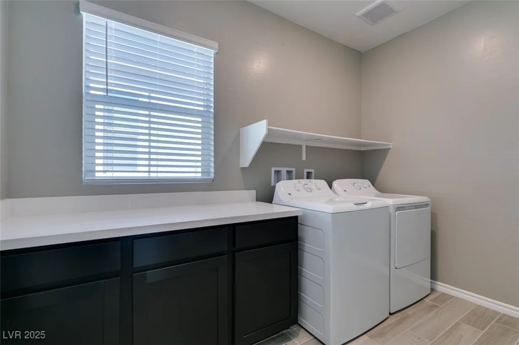 9239 Albus Hills, Las Vegas, NV 89143