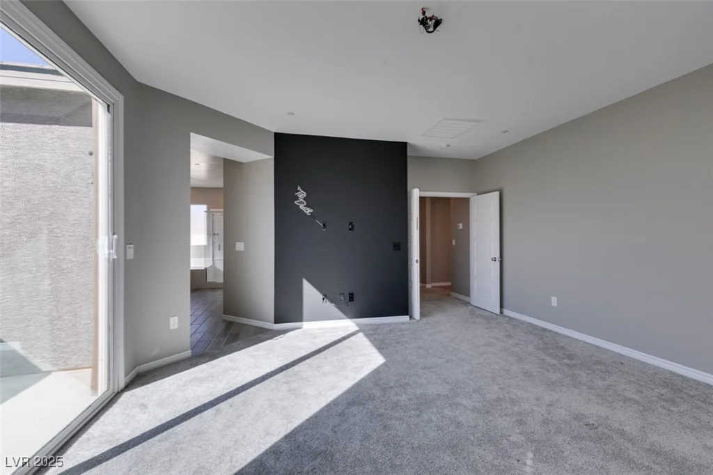 9239 Albus Hills, Las Vegas, NV 89143