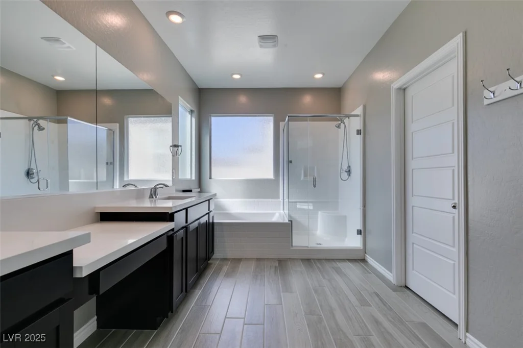 9239 Albus Hills, Las Vegas, NV 89143