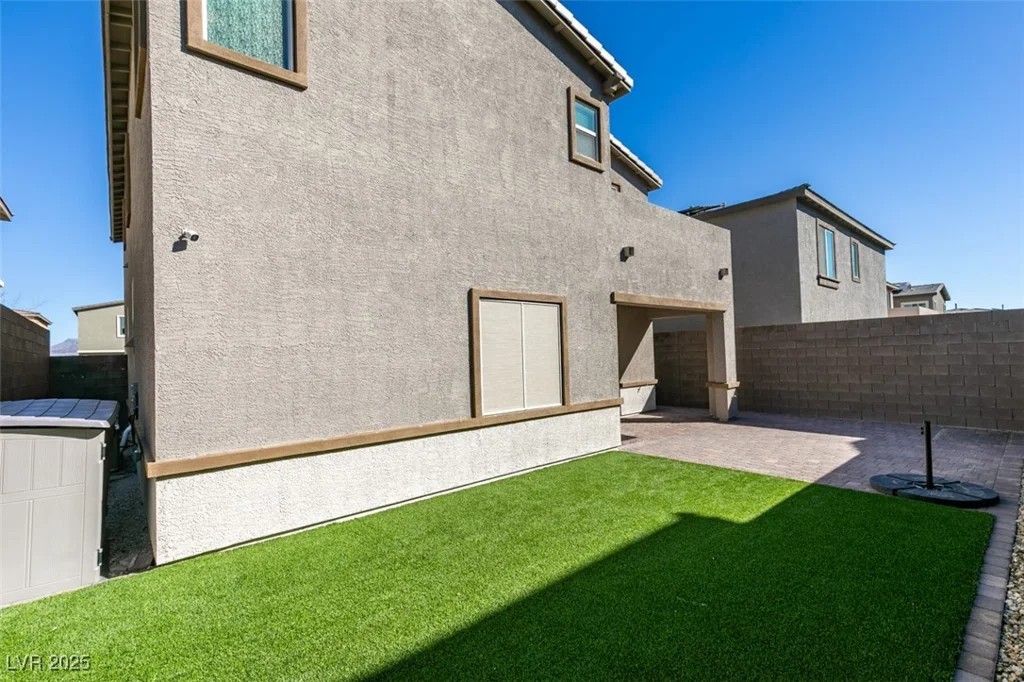 9239 Albus Hills, Las Vegas, NV 89143