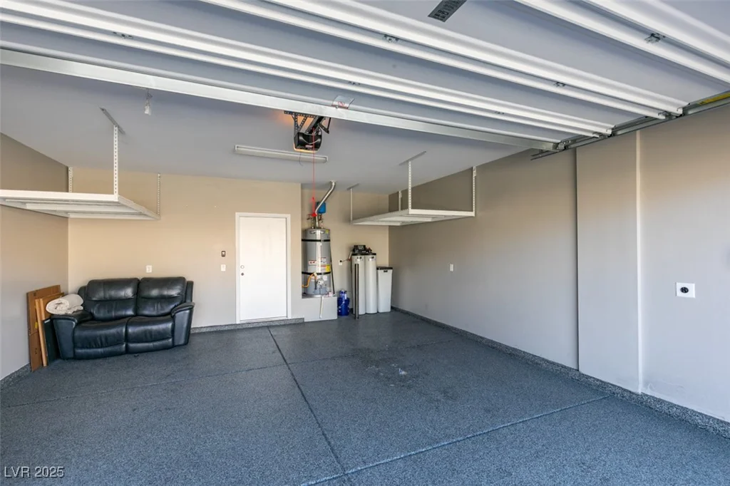 9239 Albus Hills, Las Vegas, NV 89143