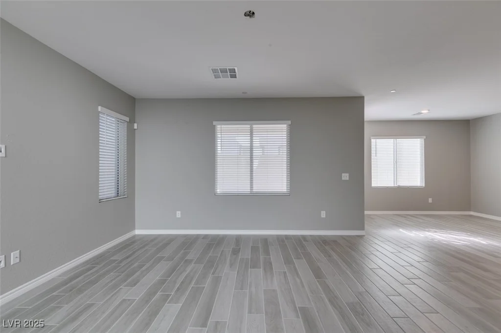 9239 Albus Hills, Las Vegas, NV 89143
