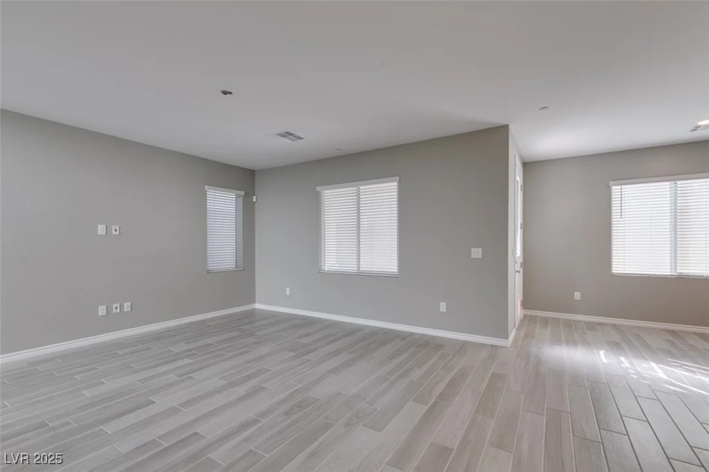 9239 Albus Hills, Las Vegas, NV 89143