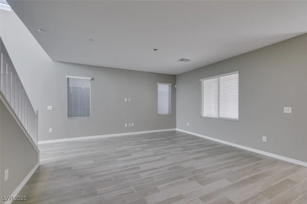 9239 Albus Hills, Las Vegas, NV 89143