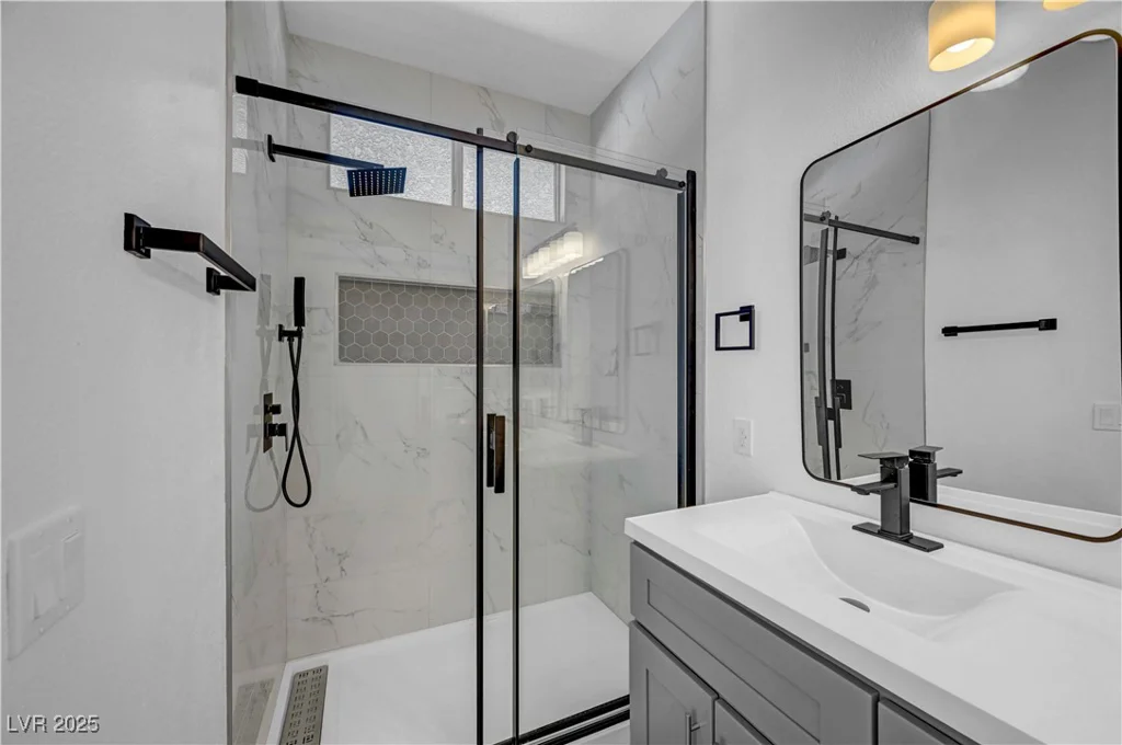 1282 Sloan, Las Vegas, NV 89110