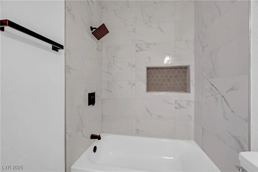1282 Sloan, Las Vegas, NV 89110