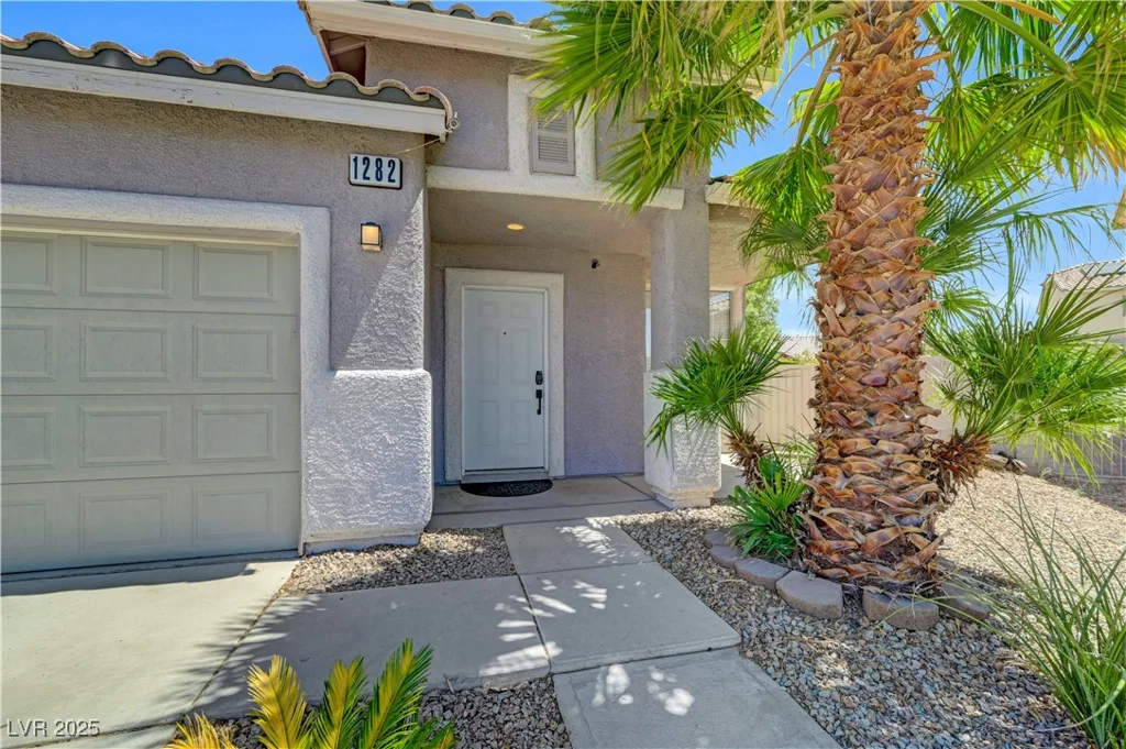 1282 Sloan, Las Vegas, NV 89110