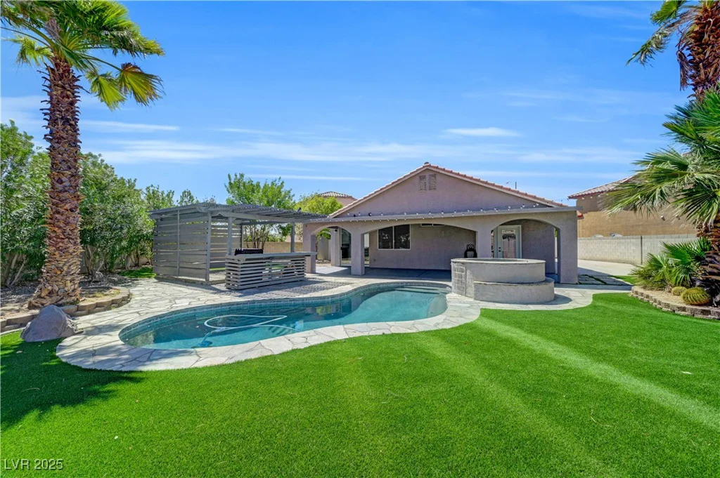 1282 Sloan, Las Vegas, NV 89110