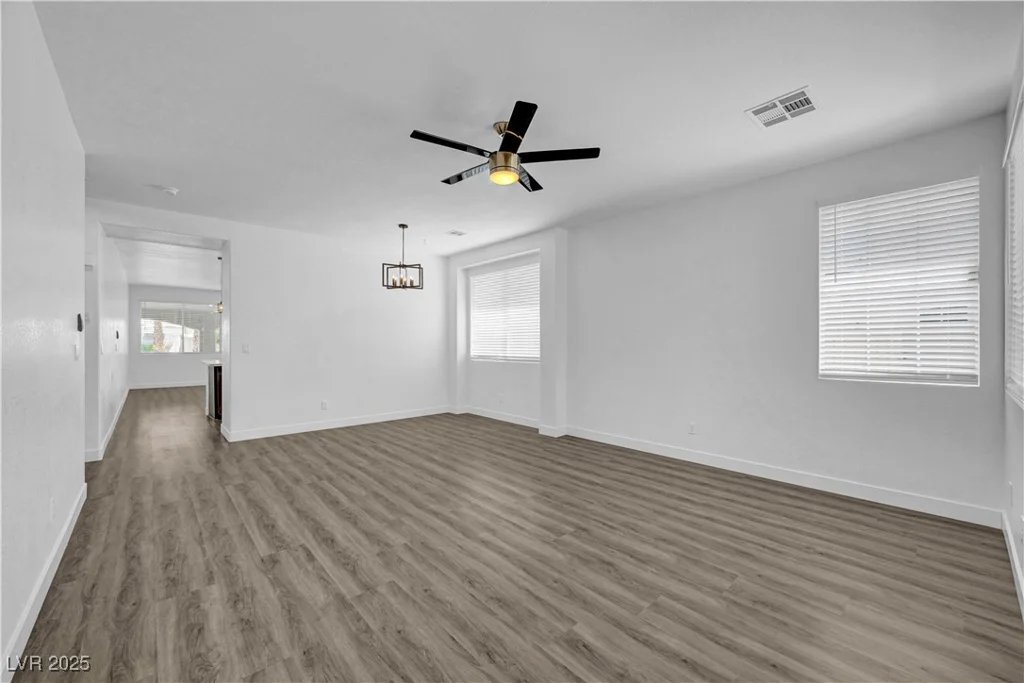 1282 Sloan, Las Vegas, NV 89110