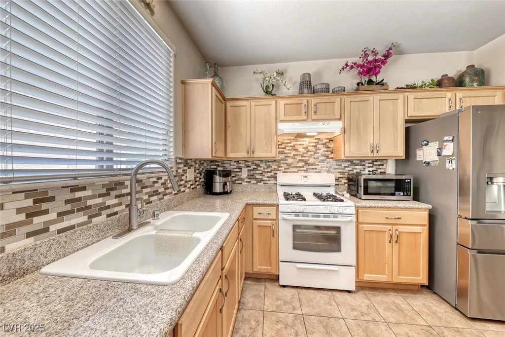 1042 Via Saint Andrea, Henderson, NV 89011