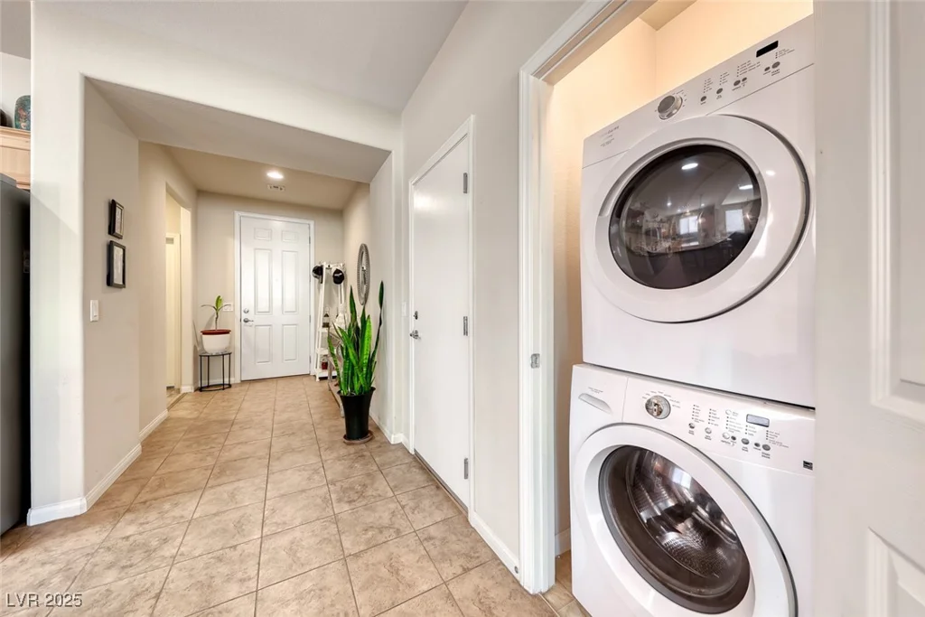 1042 Via Saint Andrea, Henderson, NV 89011