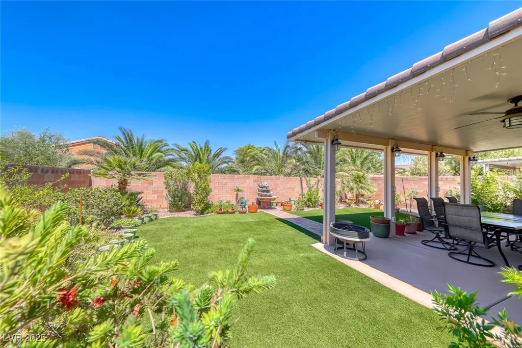 1042 Via Saint Andrea, Henderson, NV 89011
