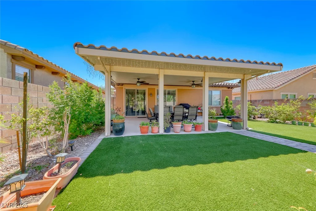 1042 Via Saint Andrea, Henderson, NV 89011