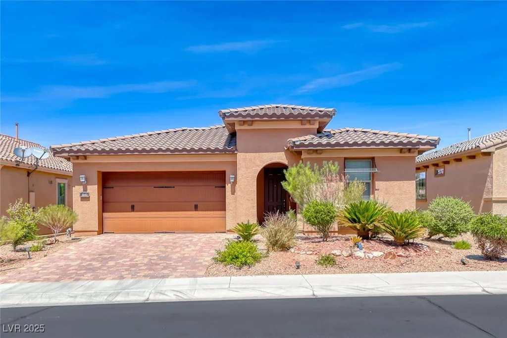 1042 Via Saint Andrea, Henderson, NV 89011